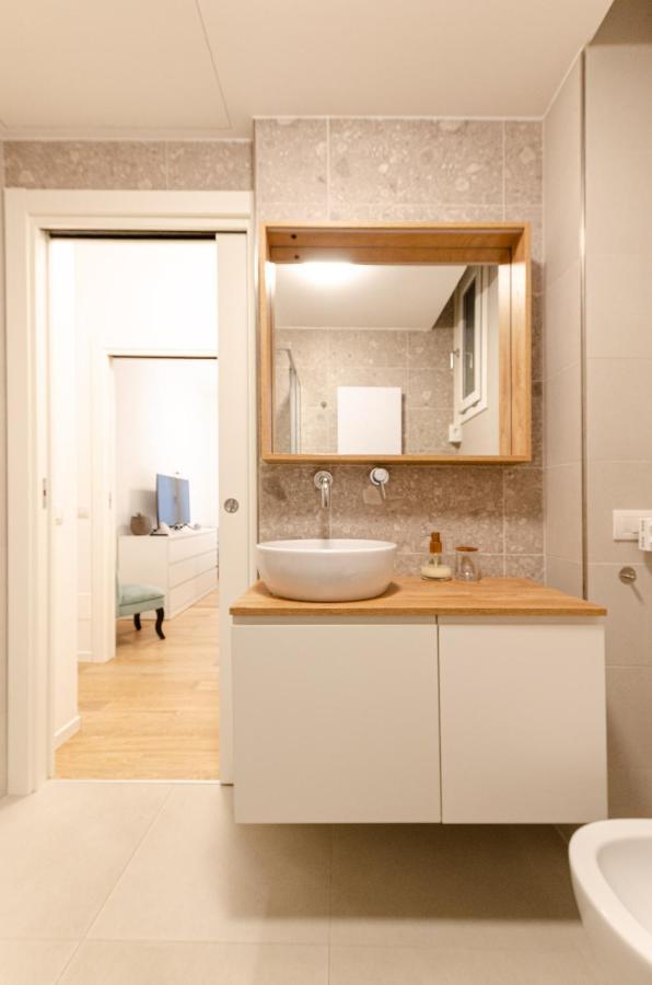 Design Apartment - Porta Romana - Duomo Mediolan Zewnętrze zdjęcie